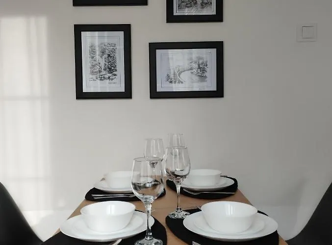 Pod Swierkami 公寓 斯克拉斯卡波伦巴